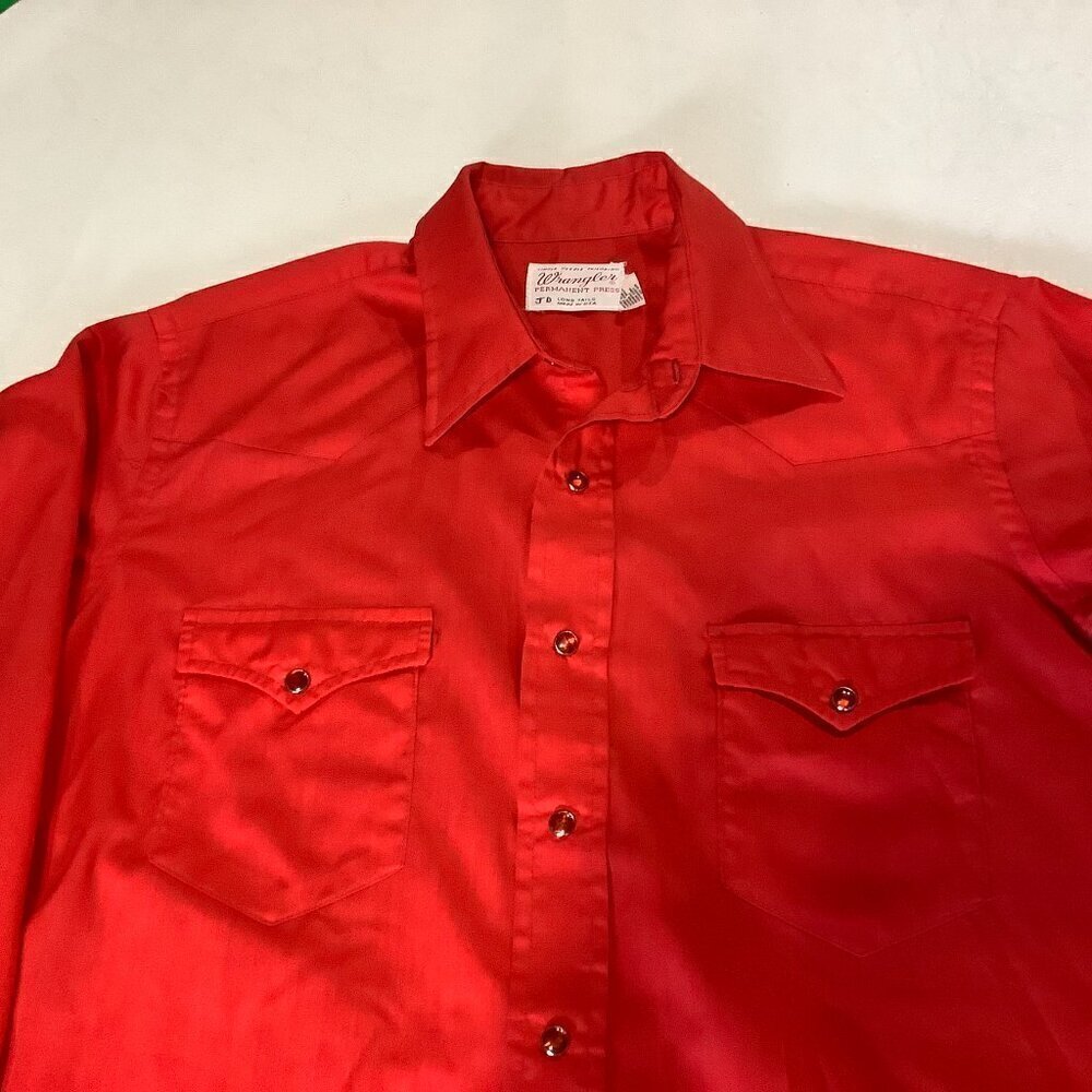 Vintage Wrangler Permanent Press Pearl Snap Shirt Long Tails Red Western 16-33 - Picture 2 of 9